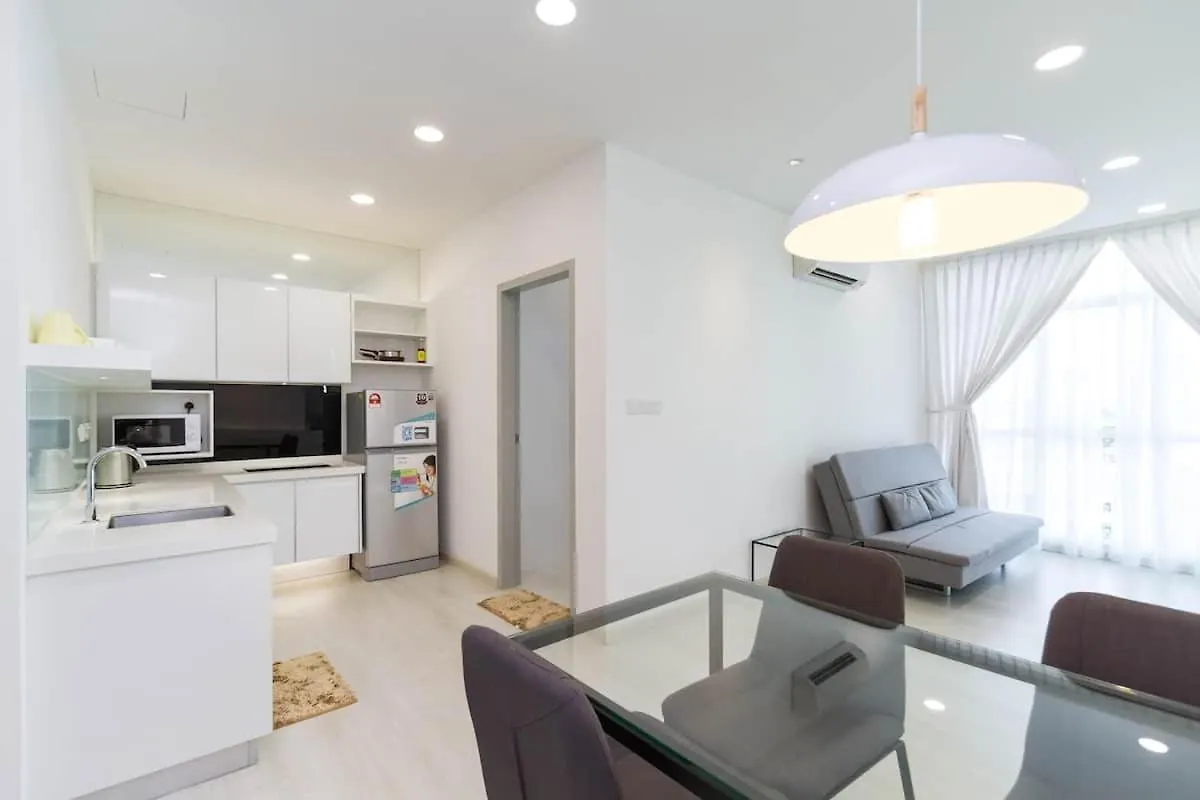 Deluxe And Feel Like A Home 1, 3-6 Pax ,Netflix, Georgetown